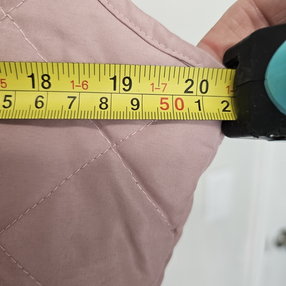 G.H. Bass & Co. Maine WOMAN'S Rose QUILTED Sleeveless VEST SZ Medium - Picture 6 of 8